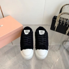 Miu Miu Casual Shoes